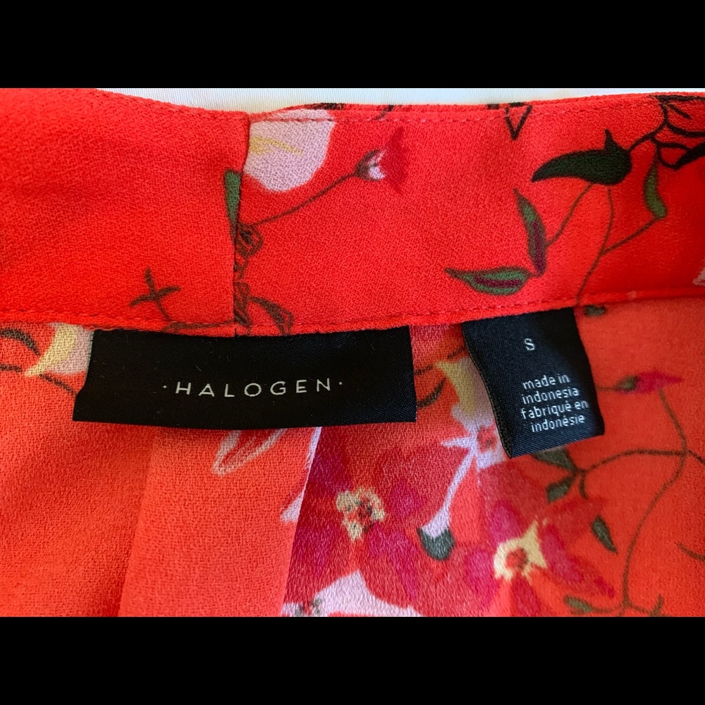Cap sleeve blouse - Picture 2 of 3